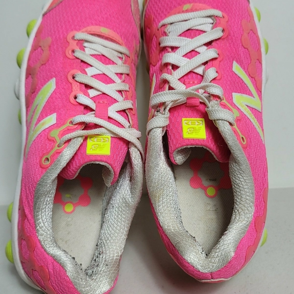 New Balance Minimus REVLite Woman's Sneakers Sz 6B - Picture 4 of 8